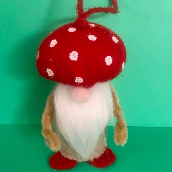 Mushroom Gnome Ornament (Natural with White beard) hand-sewn - Picture 6 of 6